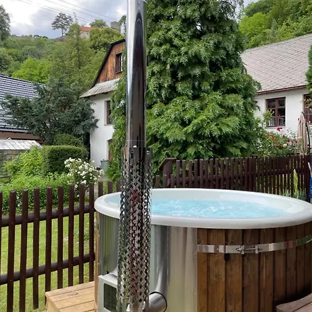 Chaloupka Pod Hradem Ferienhaus Svojanov (Pardubice)